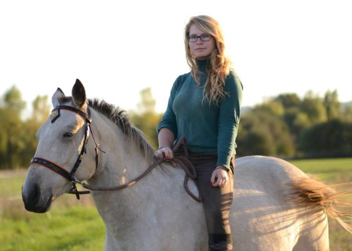 1377987_226673640834319_344777423_n